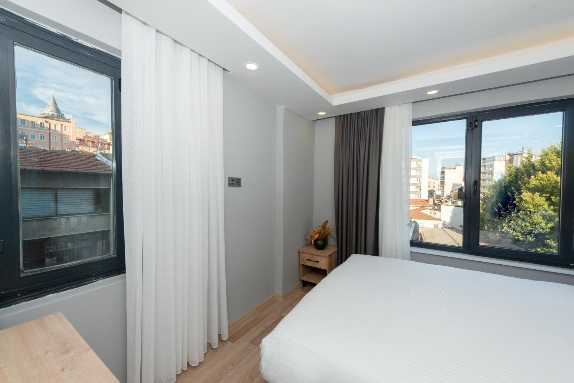 Art Karakoey Aparthotel Istanboel Buitenkant foto