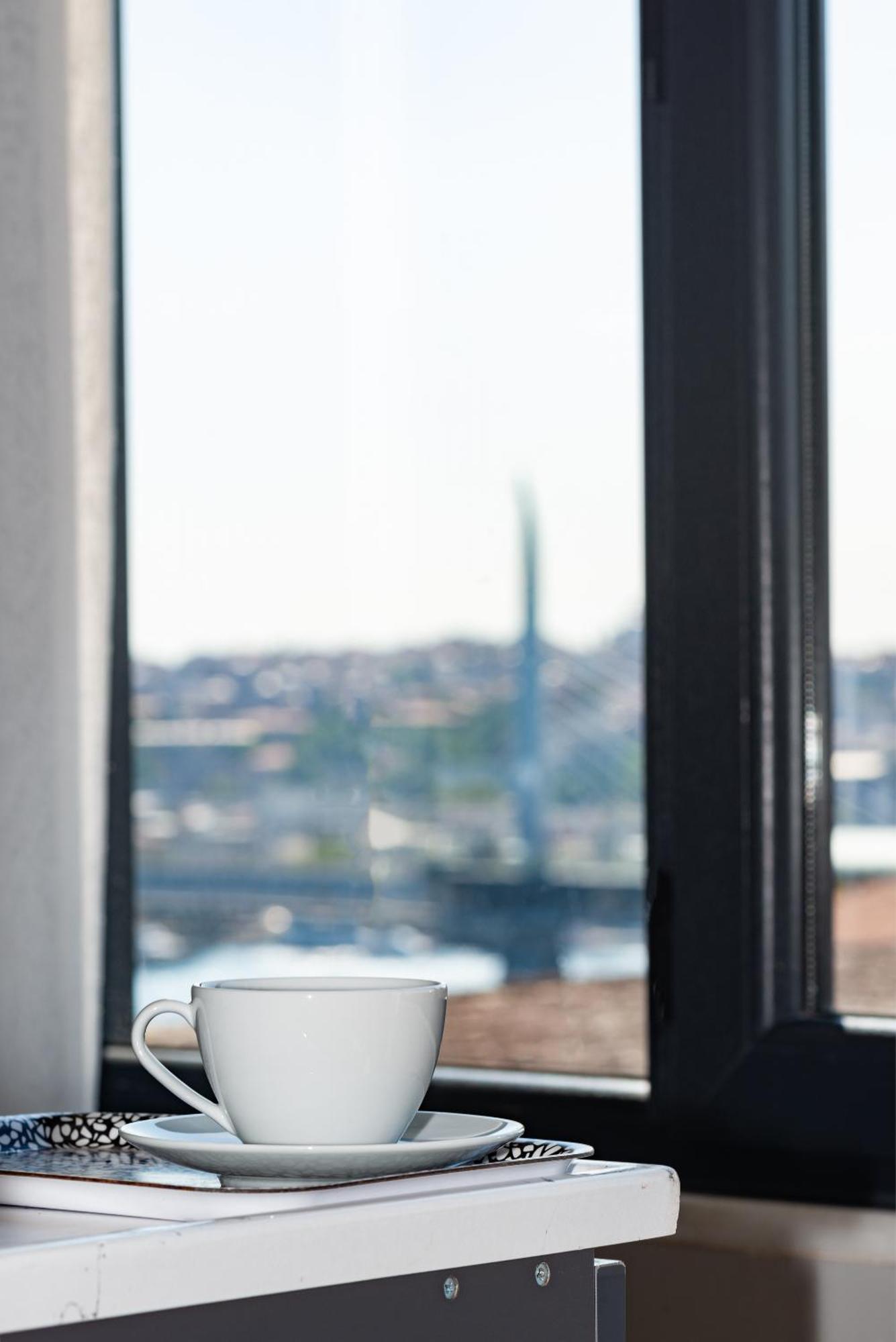 Art Karakoey Aparthotel Istanboel Buitenkant foto